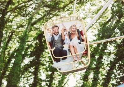 Creative Wedding Entertainment Ideas to Wow Your Guests image sidebar